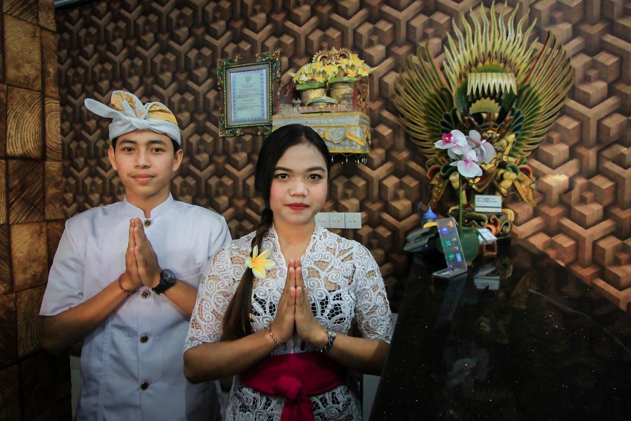 Hotel Lumbung Sari Legian Esterno foto