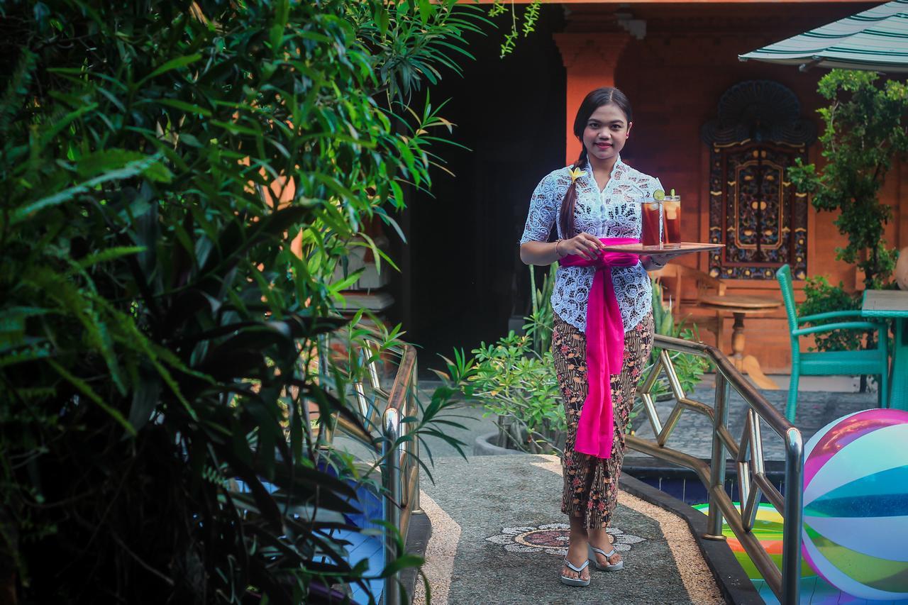 Hotel Lumbung Sari Legian Esterno foto