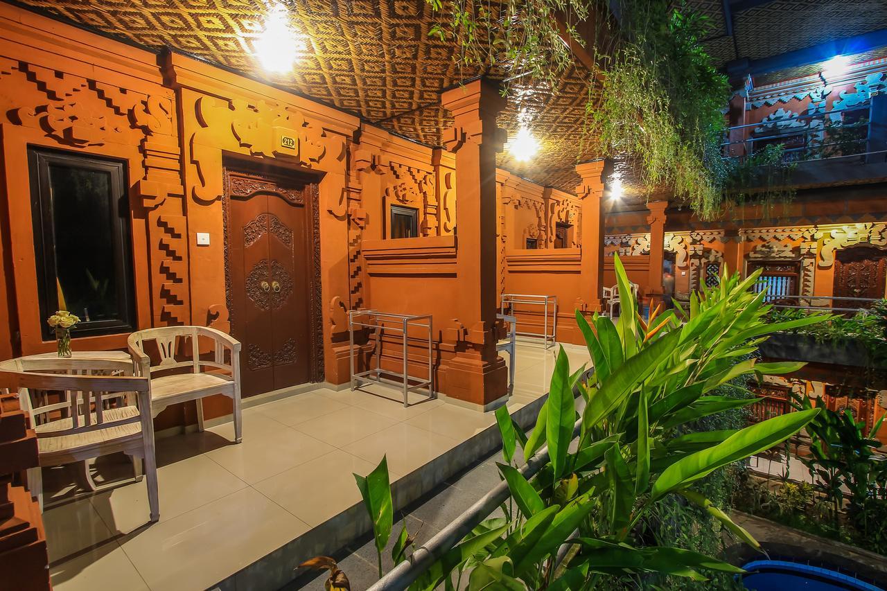 Hotel Lumbung Sari Legian Esterno foto