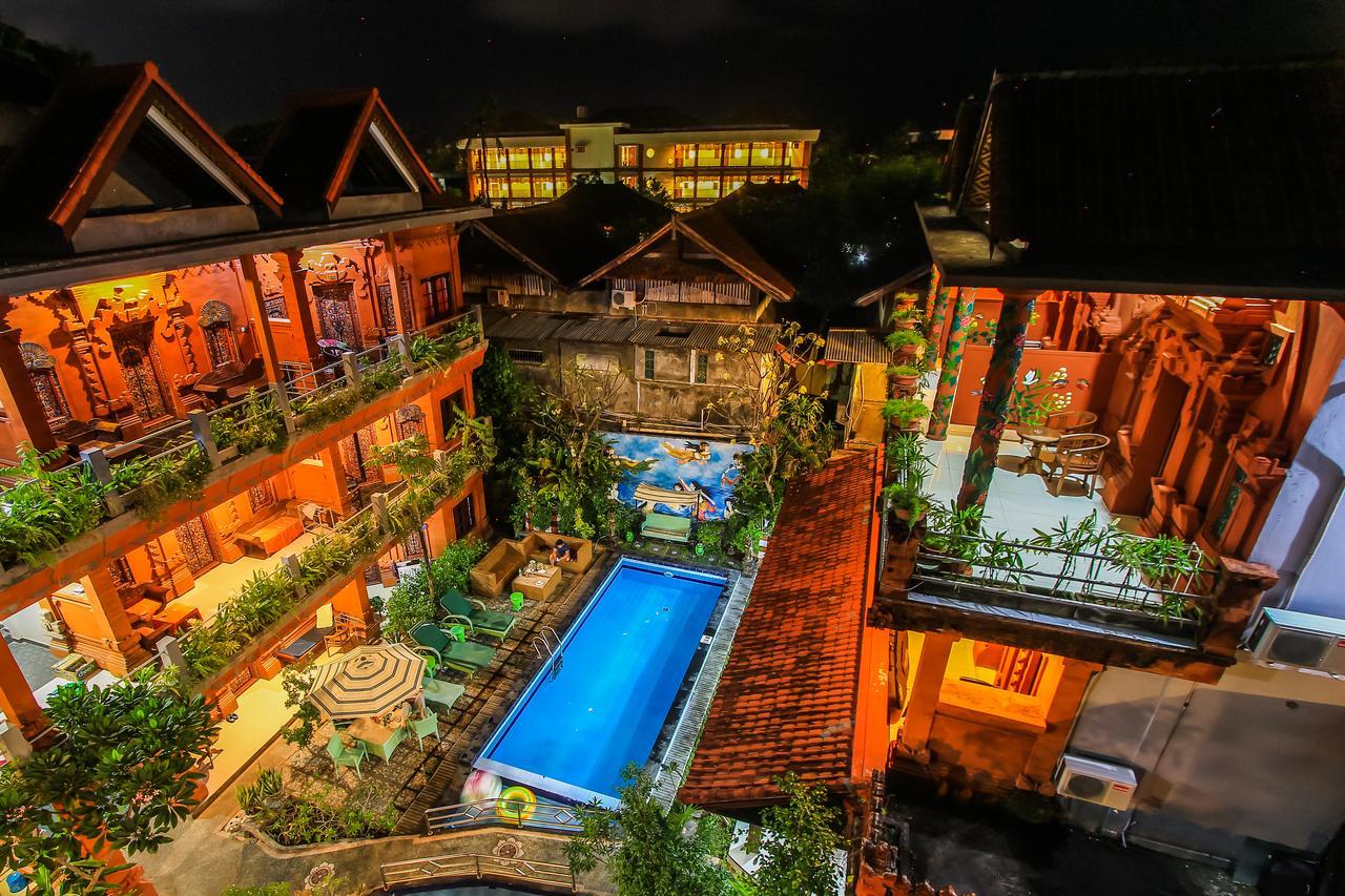 Hotel Lumbung Sari Legian Esterno foto