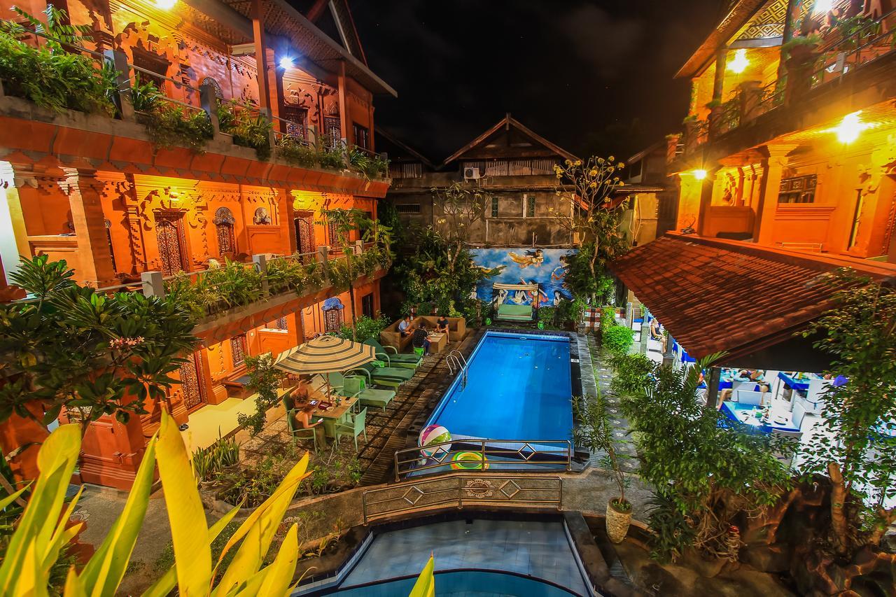 Hotel Lumbung Sari Legian Esterno foto