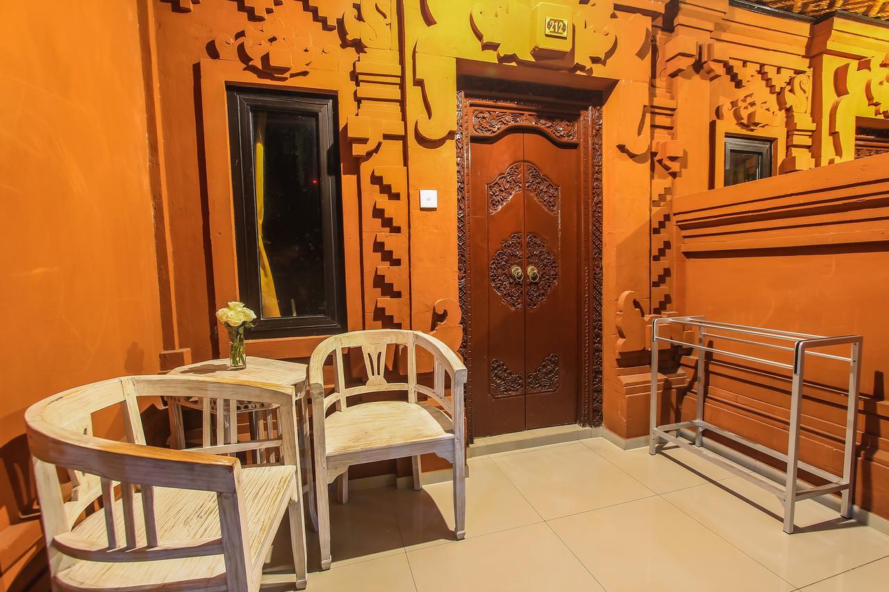 Hotel Lumbung Sari Legian Esterno foto