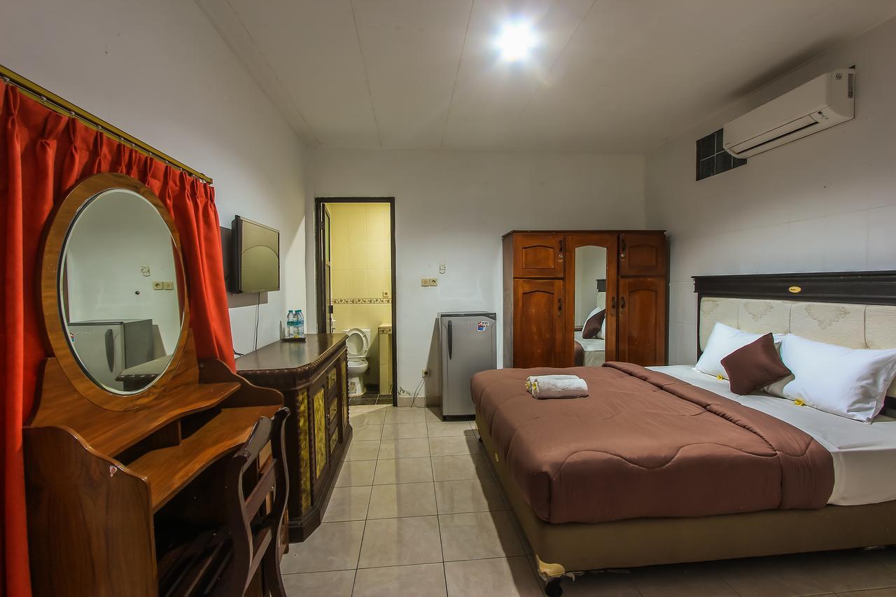 Hotel Lumbung Sari Legian Esterno foto