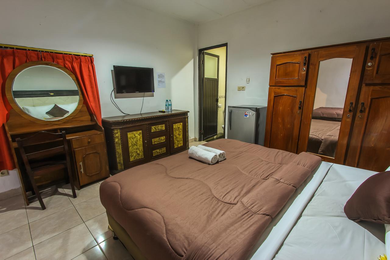 Hotel Lumbung Sari Legian Esterno foto